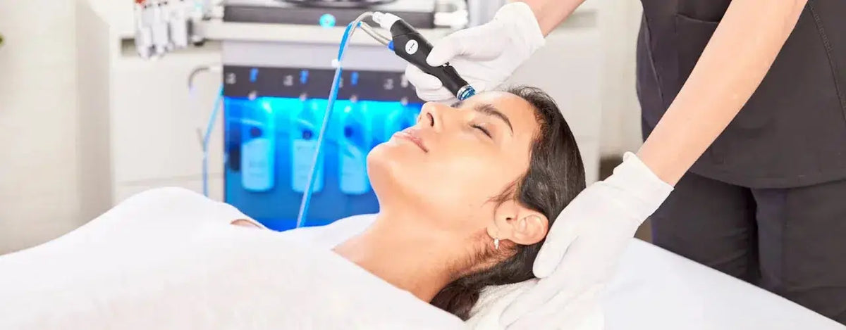 Skin Perfection: Advanced HydraFacial Treatment for Youthful Glow