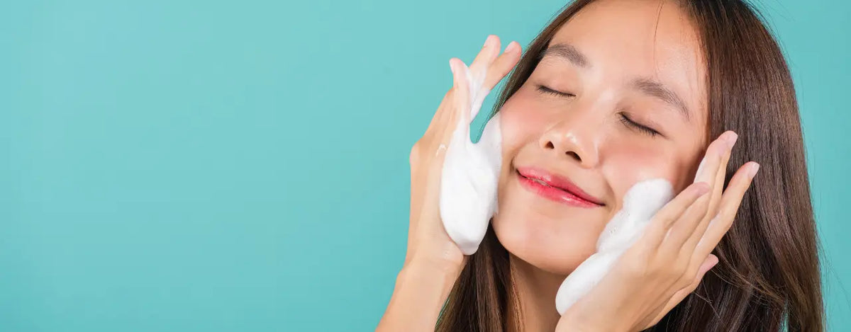 Best Face Wash for Instant Brightening: Reveal Your Radiance with MAXDIF Brightening Face Wash
