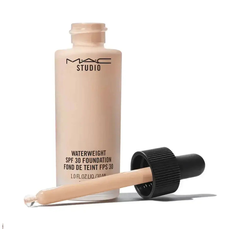 MAC WaterWeight SPF30 Foundation Broad Spectrum NC30 30ml