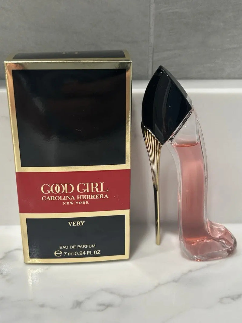 Carolina Herrera Girl Very 7ml Mini