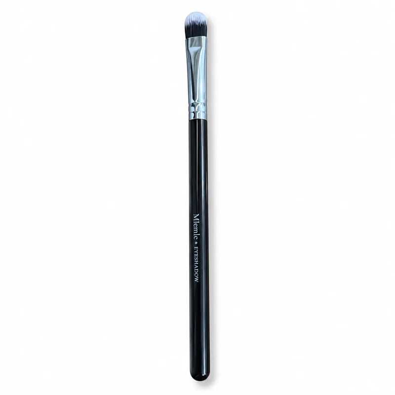 Miemle Eyeshadow Brush - Black Handle Silver Ferrule - 044