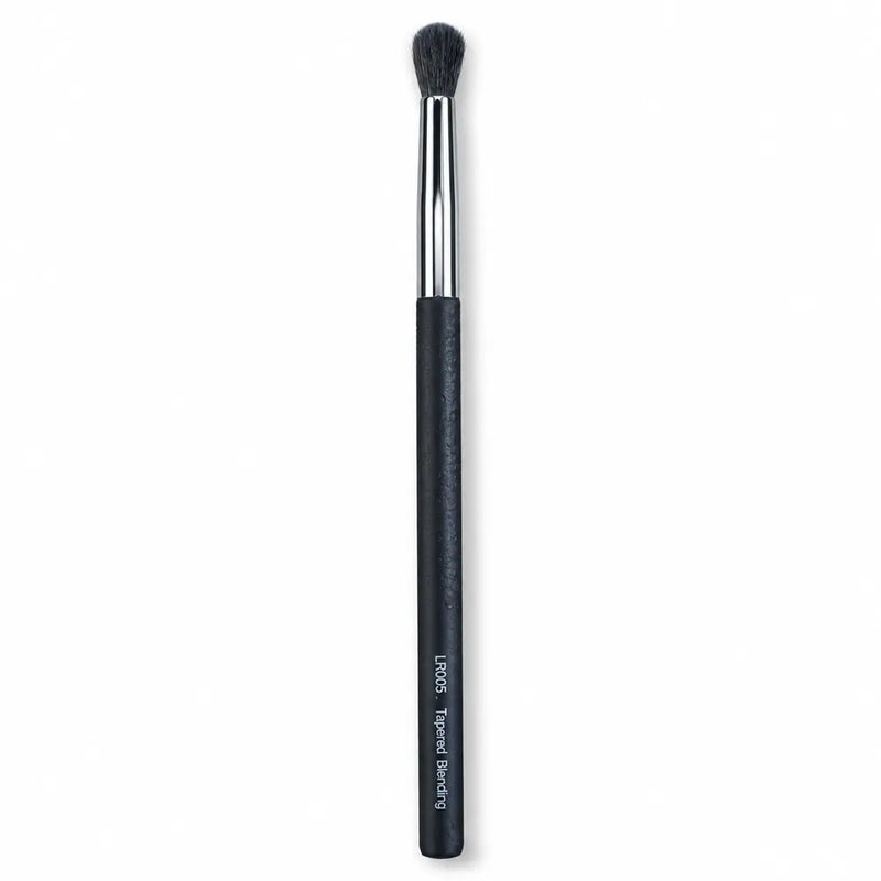 Tapered Blending Brush LR005 - Black Textured Grip Handle - 060