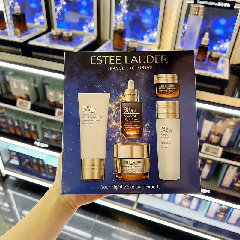 Estee Lauder Travel Exclusive Set