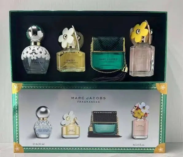 Marc Jacobs 4-Piece Perfume Gift Set 30ml x 4