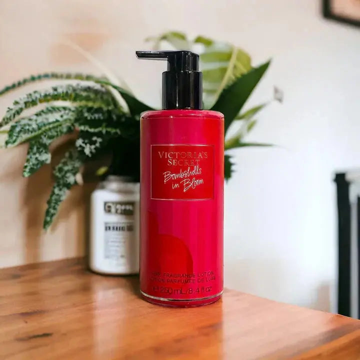 Victoria's Secret Bombshells In Bloom Fragrance Mist 250ml