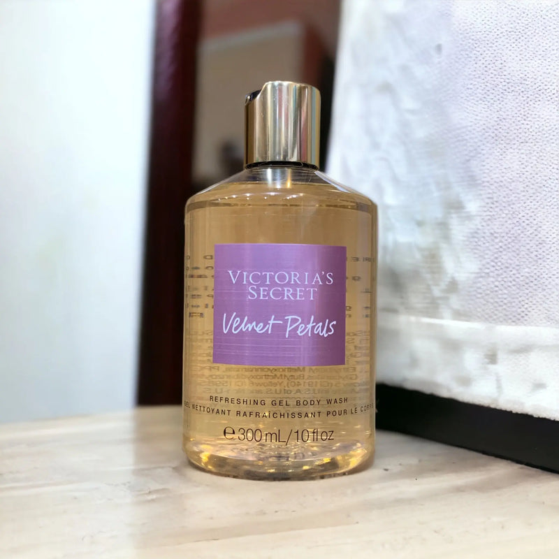 Victoria's Secret Velvet Petals Gel Body Wash 300ml