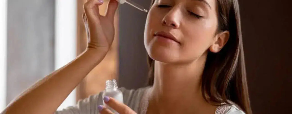 Hyaluronic Acid: The Gentle Giant of Hydration for Sensitive Skin