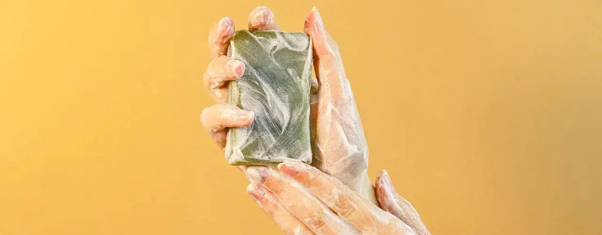E-VIT Medicated Bar: Nourishment for Wrinkled, Dull, and Lusterless Skin