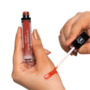 Glow & Glee Welcome Kiss Lip Gloss (317)