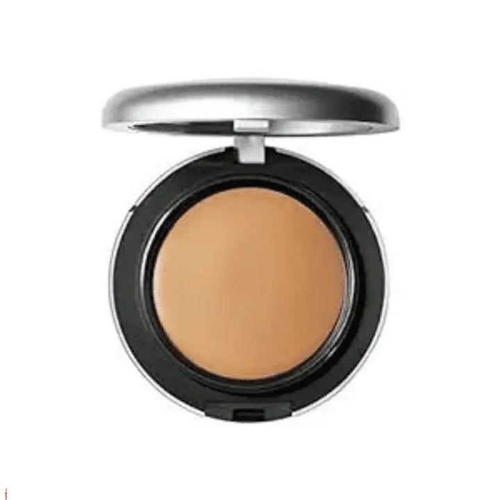 MAC STUDIO FIX POWDER PLUS FOUNDATION IN SHADE NW20 