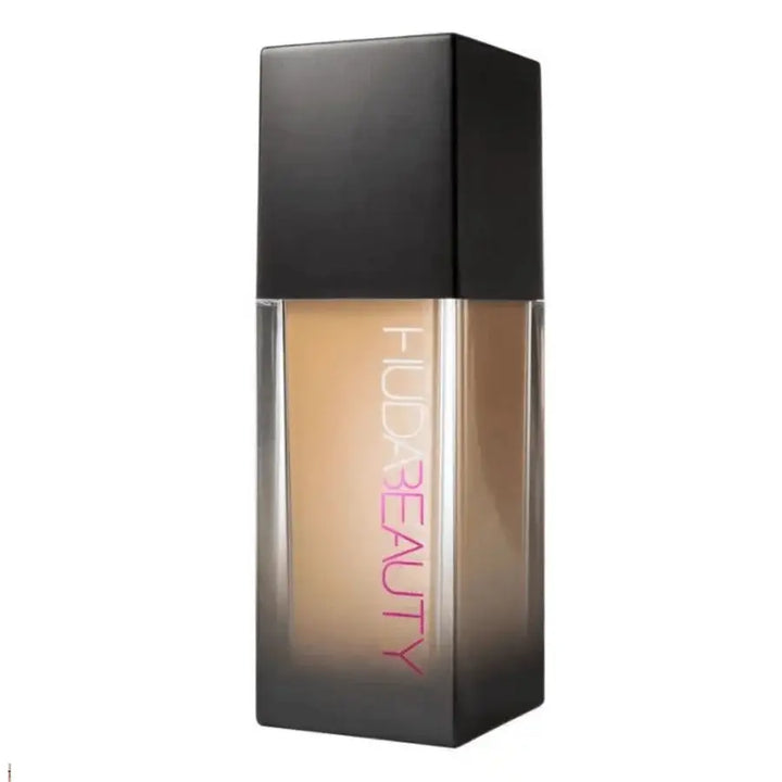HUDA BEAUTY FAUXFILTER FOUNDATION #140 CASHEW