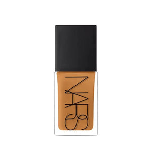 NARS All Day Luminous Weightless Foundation Macao Medium-Dark 4 30ml