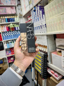 NARS Natural Radiant Longwear Foundation photo 1