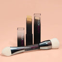 Huda Beauty Build & Buff Brush foundation brush photo 2